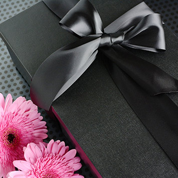 GIFT BOXES & PACKAGING